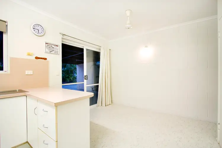 Fifth view of Homely unit listing, 13/11 Island Drive, Cannonvale QLD 4802