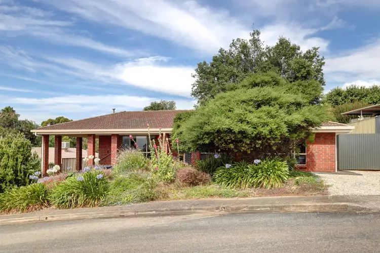 10 Singer Drive, Happy Valley SA 5159