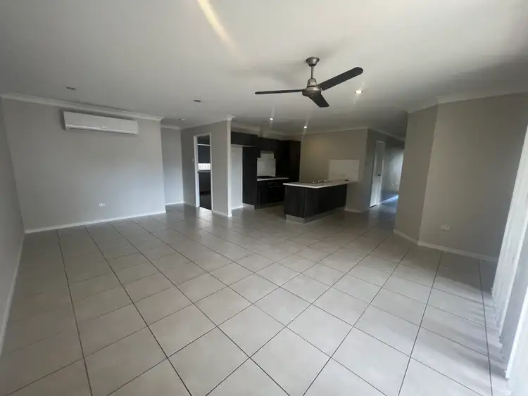 Fourth view of Homely semi-detached listing, 7 Aurora Road, Tannum Sands QLD 4680
