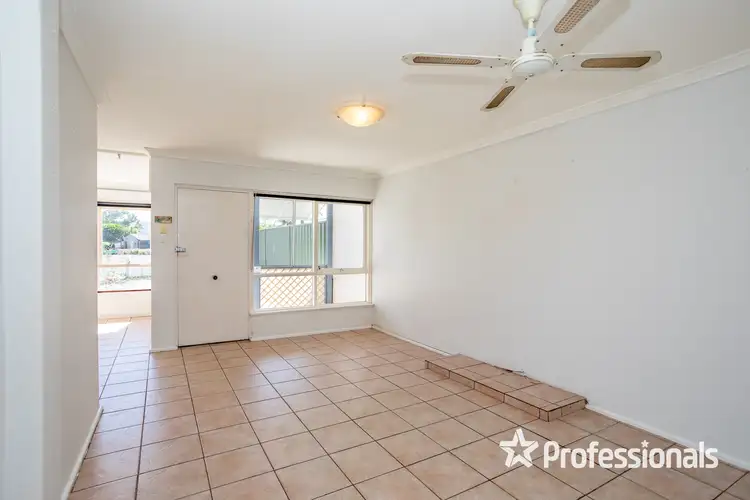 Fifth view of Homely semi-detached listing, 79 Amanda Drive, Camillo WA 6111