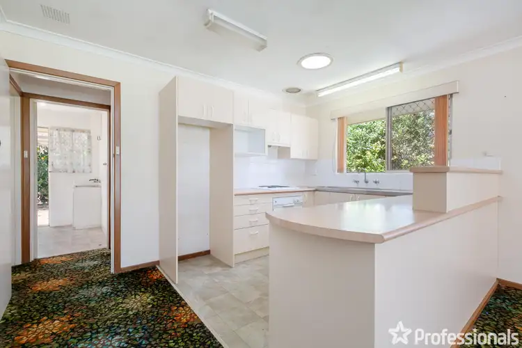 Sixth view of Homely semi-detached listing, 33b Rankin Way, Booragoon WA 6154