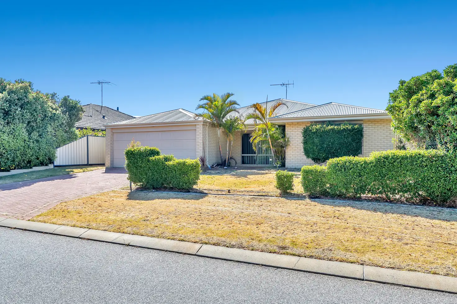 Main view of Homely house listing, 10 Sugar Bush Way, Meadow Springs WA 6210