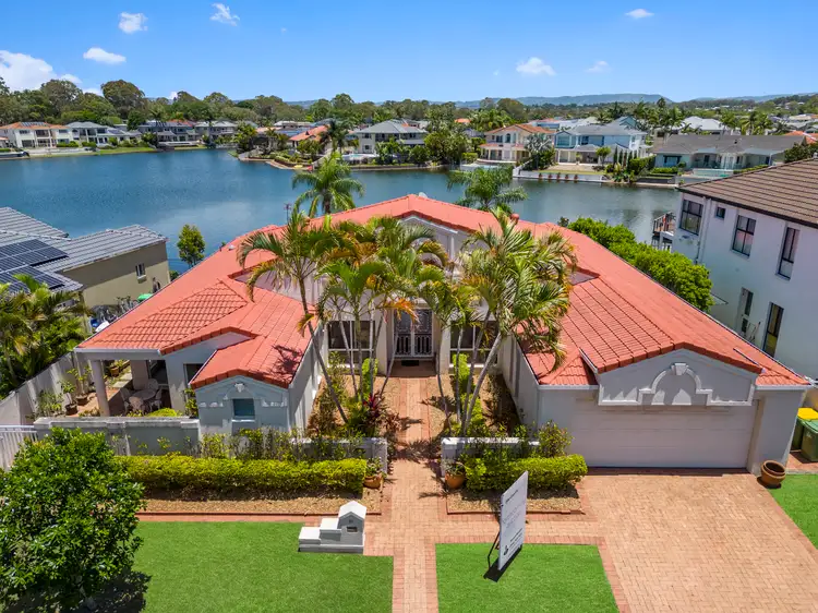 51/40 Cotlew Street East, Southport QLD 4215