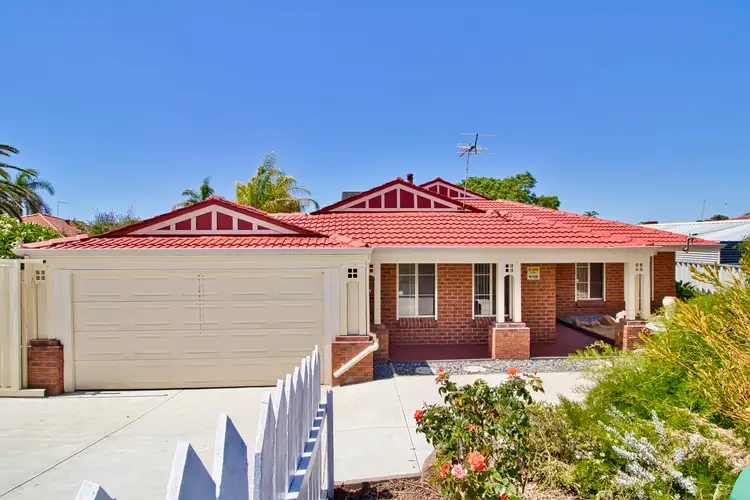3 Murchison Rd, Cooloongup WA 6168