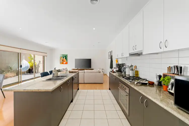 Fifth view of Homely townhouse listing, 4/107-109 Waverley Road, Chadstone VIC 3148