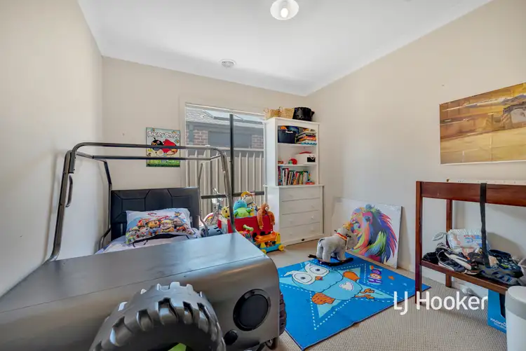 Sixth view of Homely house listing, 40 Alabaster Ave, Cobblebank VIC 3338