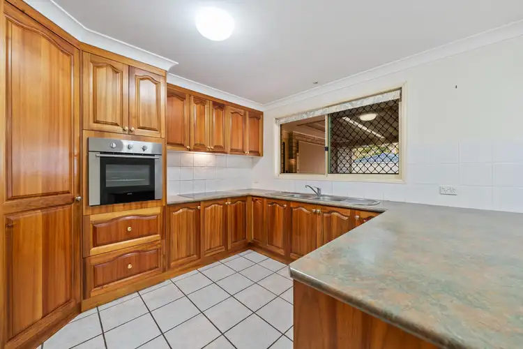 Fifth view of Homely house listing, 4 Gleditsia Close, Regents Park QLD 4118