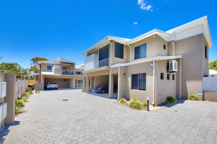 6/32 Winchelsea Road, Nollamara WA 6061