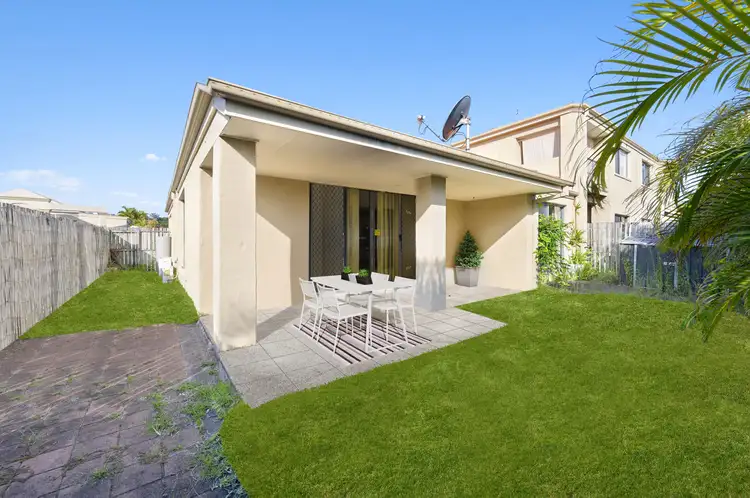 Fifth view of Homely townhouse listing, 42/1 Santa Isobel Boulevard, Pacific Pines QLD 4211