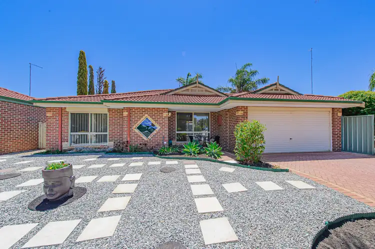 4 Dilley Court, South Yunderup WA 6208