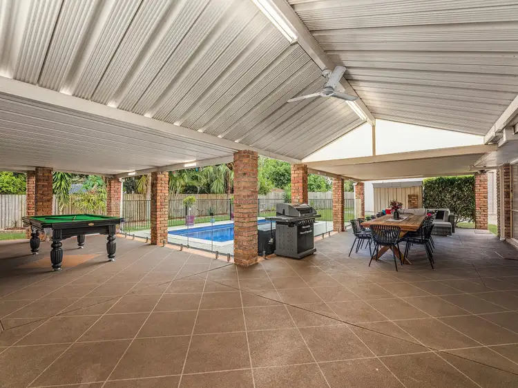9 Elaroo Court, Karana Downs QLD 4306