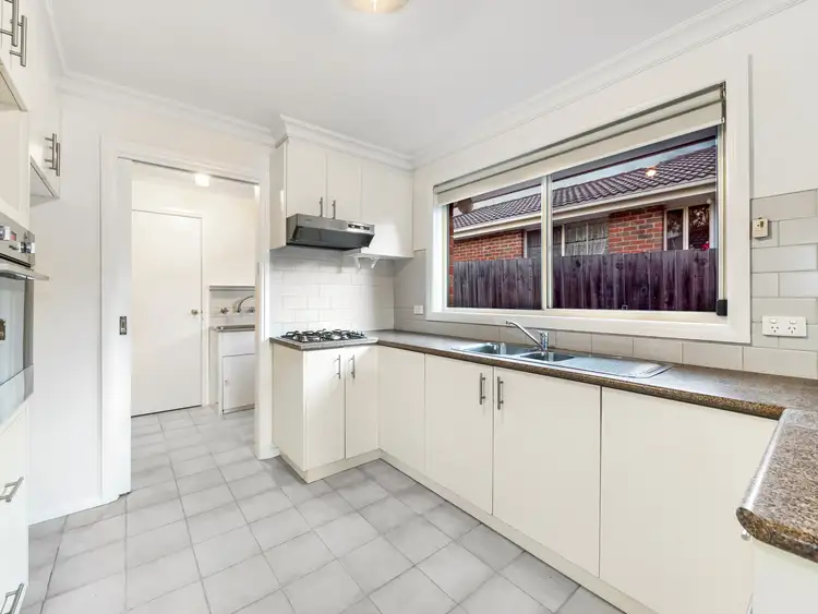 Sixth view of Homely unit listing, 1/10 Milner Court, Cranbourne VIC 3977