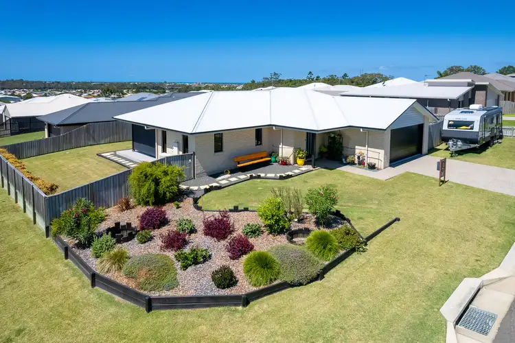 8 Rossington Drive, Urraween QLD 4655