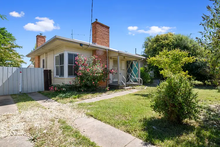 14 Elizabeth Street, Benalla VIC 3672