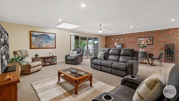 Second view of Homely house listing, 2/7 Kylie Tennant Close, Glenmore Park NSW 2745