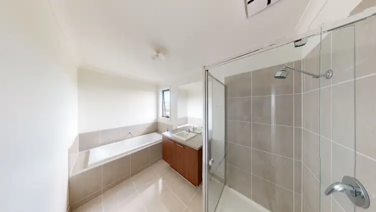 Fifth view of Homely house listing, 2 Carisbrooke Way, Clyde North VIC 3978