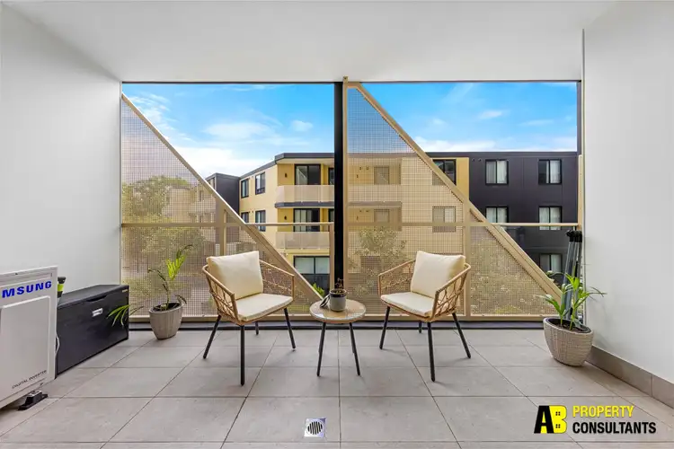 A105/147 Great Western Highway, Mays Hill NSW 2145