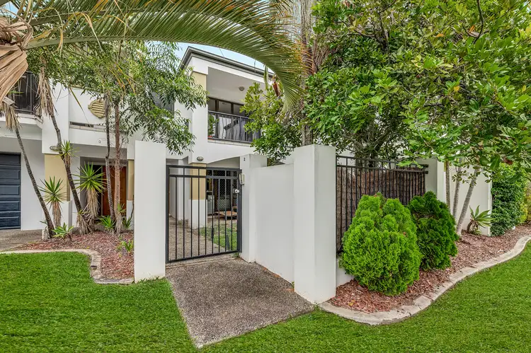 2/31 North Shore Avenue, Varsity Lakes QLD 4227