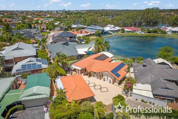 8 Reflection Gardens, Ballajura WA 6066