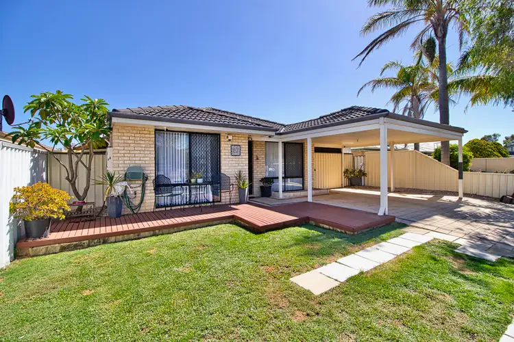 22 Luderick Grove, Warnbro WA 6169