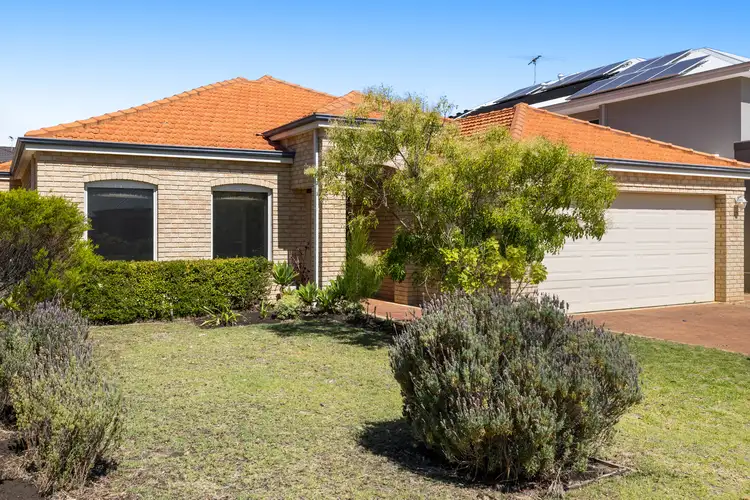 6 Serissa Lane, Stirling WA 6021