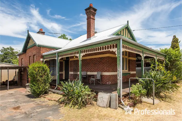 9 Devon Road, Bassendean WA 6054