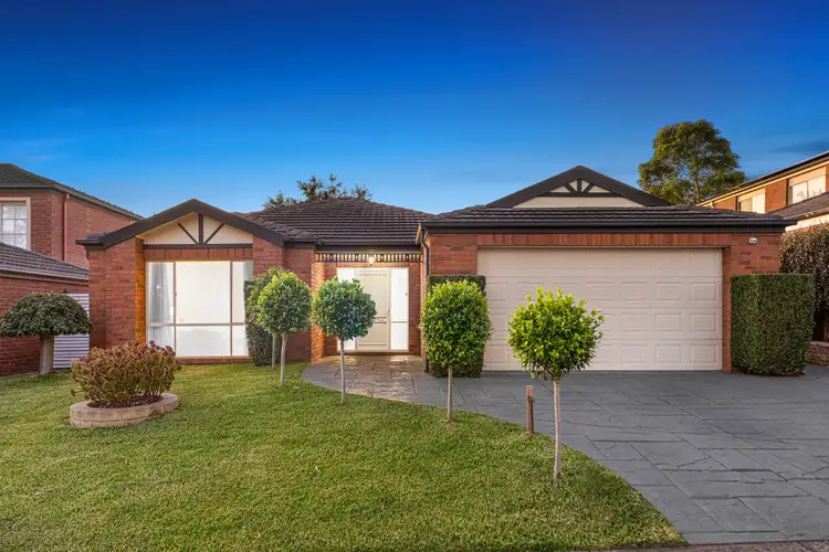 210 Karoo Road, Rowville VIC 3178