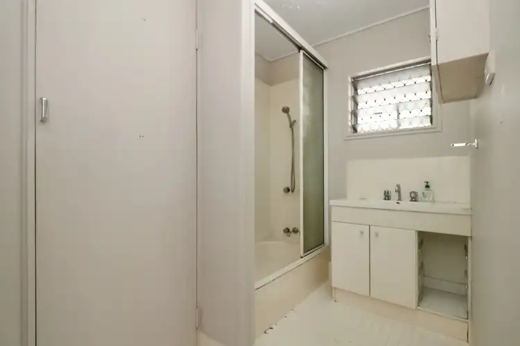 Seventh view of Homely house listing, 19 Frank Street, Kirwan QLD 4817