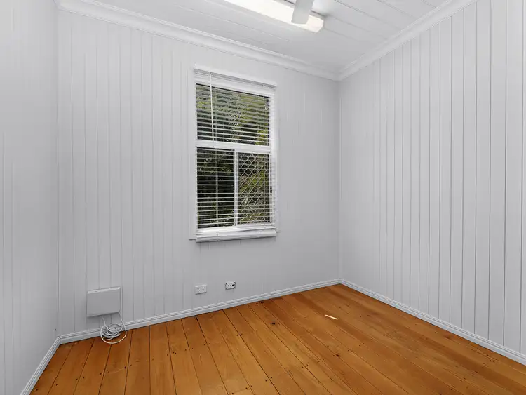 Seventh view of Homely house listing, 4 Berkely Street, Sadliers Crossing QLD 4305