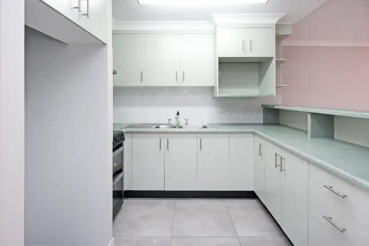 Fourth view of Homely unit listing, 10/62-64 Bowen Road, Rosslea QLD 4812