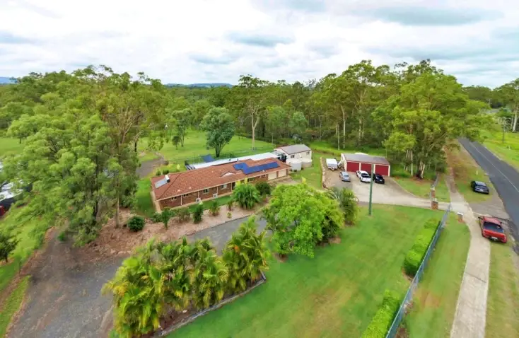 34 Australia ii drive, Kensington Grove QLD 4341