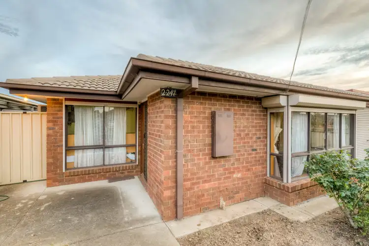 2/247 Main Road West, St Albans VIC 3021