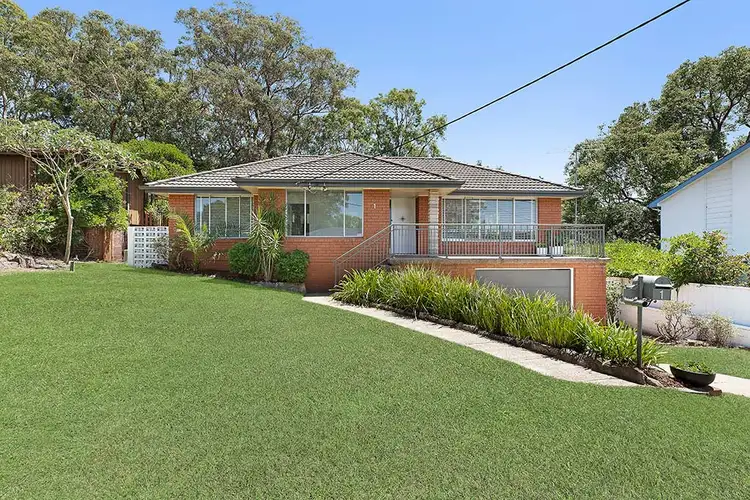 1 Dewrang Crescent, Toronto NSW 2283