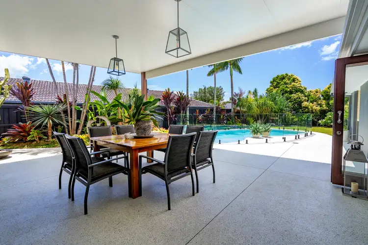 25 Huntingdale Crescent, Robina QLD 4226