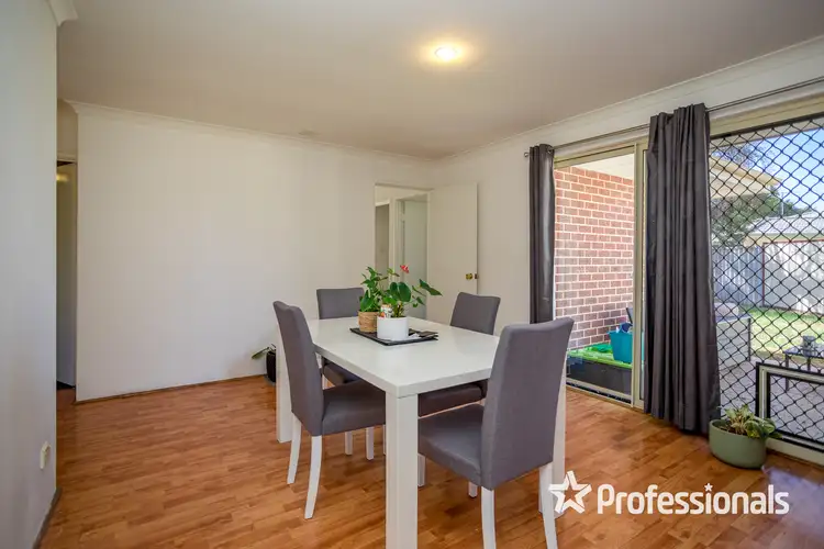 Sixth view of Homely house listing, 2 Kirkpatrick Court, Seville Grove WA 6112