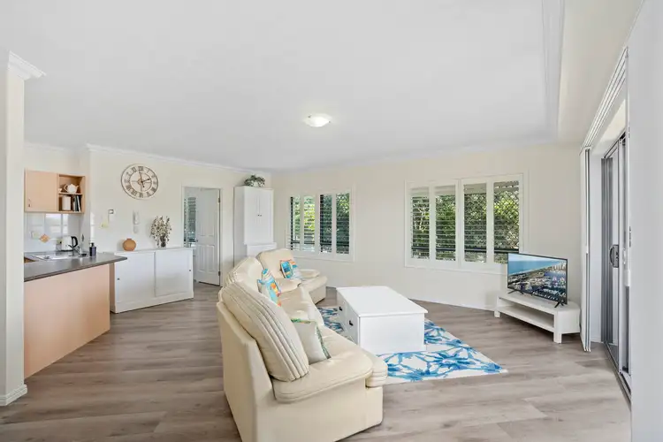 Unit 9/25 Chester Terrace, Southport QLD 4215