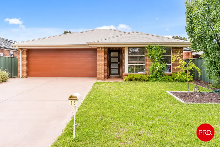 Second view of Homely house listing, 15 Gladeville Drive, Eaglehawk VIC 3556