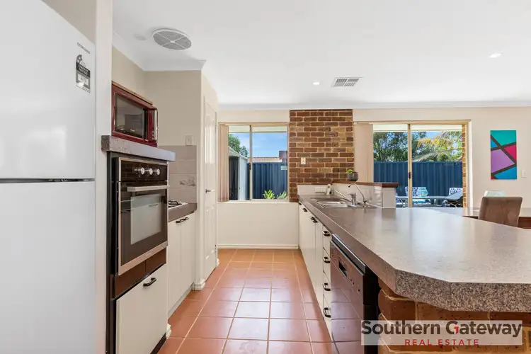 Fifth view of Homely house listing, 3 Tudor Court, Parmelia WA 6167