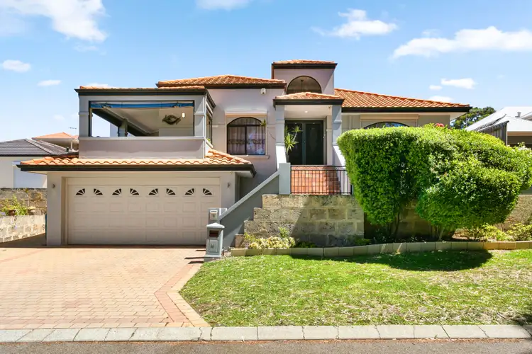 16 Nogga Retreat, Beeliar WA 6164