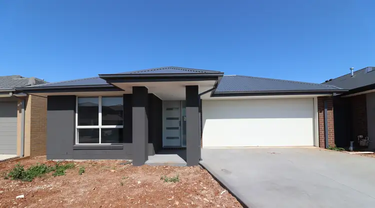 13 Clancy Road, Weir Views VIC 3338