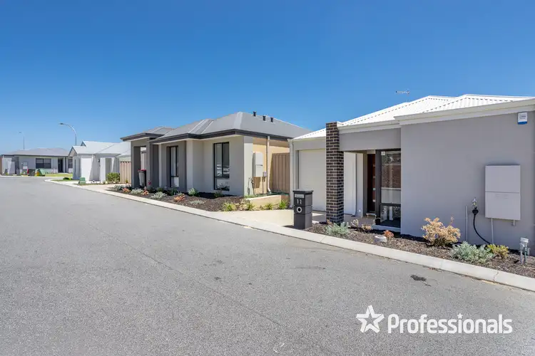 Second view of Homely house listing, 11 Nodosa Way, Beeliar WA 6164