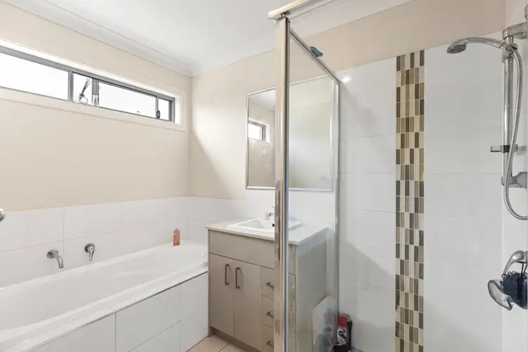 Seventh view of Homely semi-detached listing, 10B Cassidy Terrace, Mount Kynoch QLD 4350