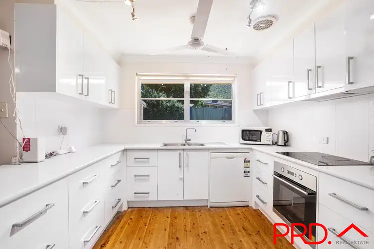 Fourth view of Homely house listing, 4 Maple Place, Tamworth NSW 2340