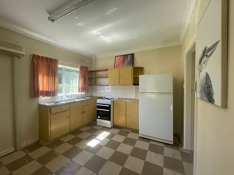Third view of Homely unit listing, Unit 5/7-9 River Street, Tumut NSW 2720