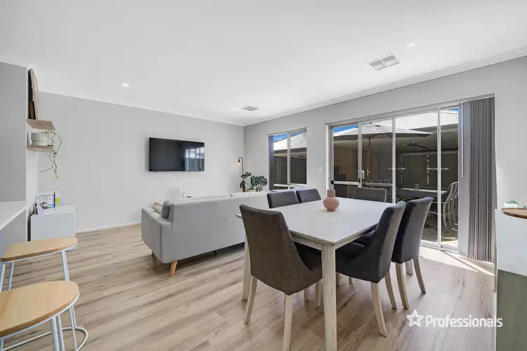 Sixth view of Homely house listing, 36 Bomere Chase, Aveley WA 6069