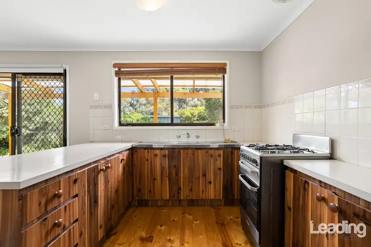 Sixth view of Homely house listing, 2 Baltusrol Close, Sunbury VIC 3429