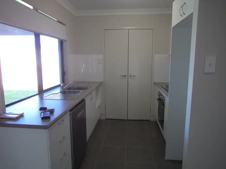 Third view of Homely house listing, 10 Whitehaven Way, Mount Low QLD 4818