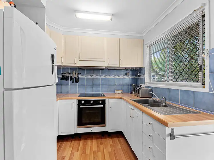 Fourth view of Homely house listing, 8 Elizabeth Crescent, Goodna QLD 4300