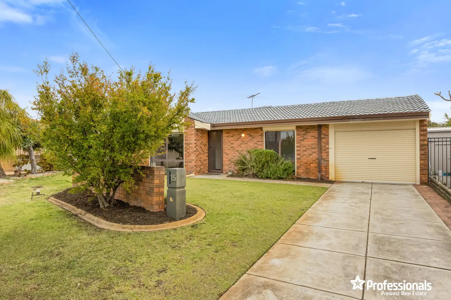 Main view of Homely house listing, 15 Lauri Court, Parkwood WA 6147