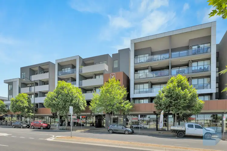 318/9 Commercial Road, Caroline Springs VIC 3023